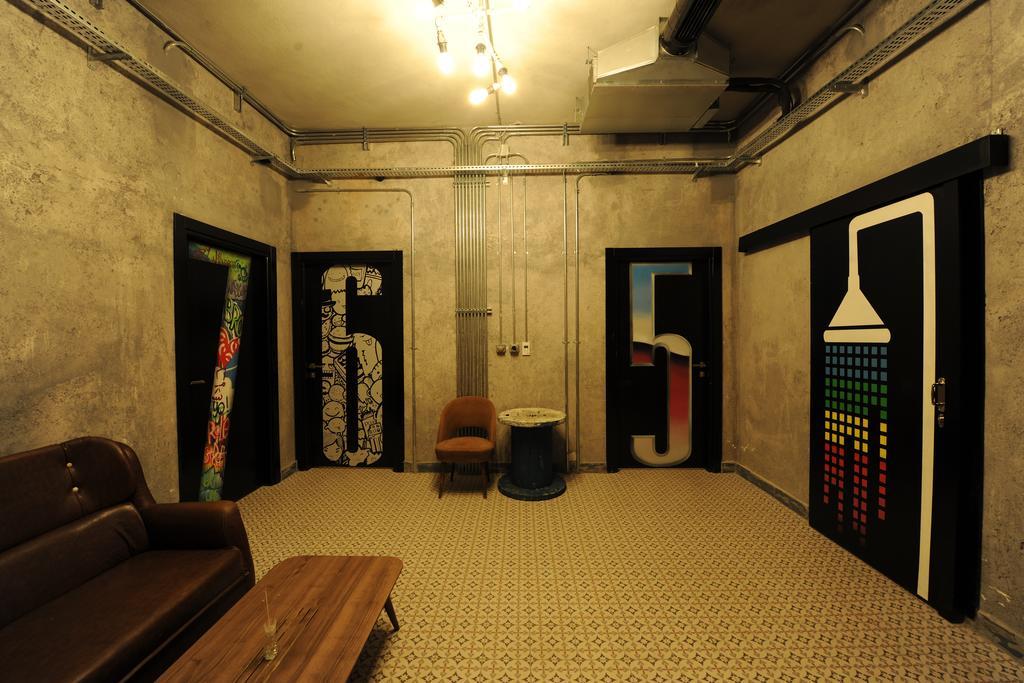 Role Street Hostel Αττάλεια Δωμάτιο φωτογραφία